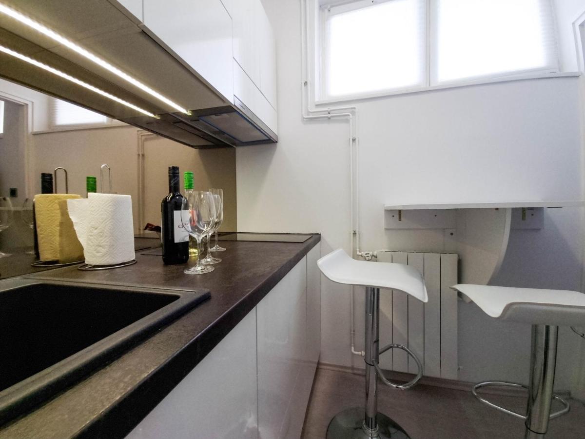 Apartment Apex Penthouse Self Check-In Карловац Экстерьер фото